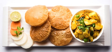 The luchi finds mention in many Bengali tales and proverbs